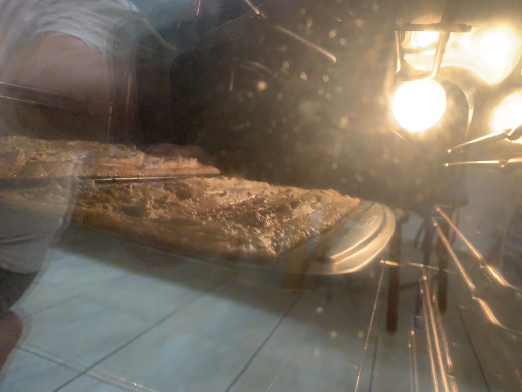 Chleb pszenno-żytni na zakwasie w piekarniku